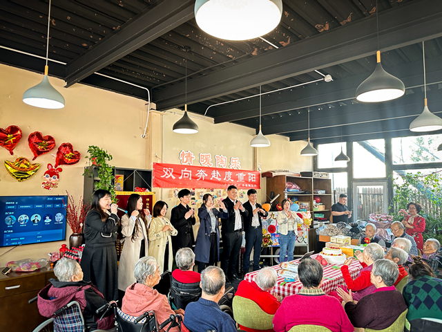 唐菁菁，陳越，方志雯，李鵬鵬，張丹丹，姜豹，曹文昊，張雅璐-1.jpg